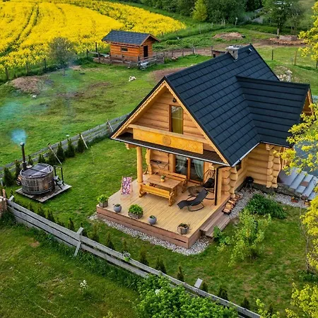 Sudecki Dym Z Kominkiem Kolo Karpacza. Prázdninový dům
